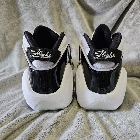 Nike Air Zoom Flight 95 "Black Patent" DV0820-100 Basketball Mens Size 10 - Picture 5 of 16